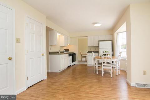 718 Collier Ct, Westminster, MD 21158 photo 8