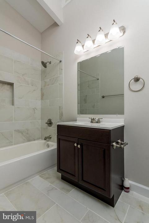 11900 Ivanhoe St, Silver Spring, MD 20902 photo 14