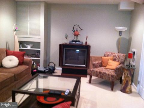 503 Schley Ave, Frederick, MD 21702 photo 10