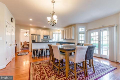 5409 Heming Ave, Springfield, VA 22151 photo 10