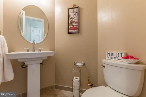 5409 Heming Ave, Springfield, VA 22151 photo 14