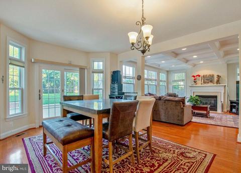 5409 Heming Ave, Springfield, VA 22151 photo 9