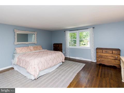 123 Beech Tree Dr, Cinnaminson, NJ 08077 photo 11