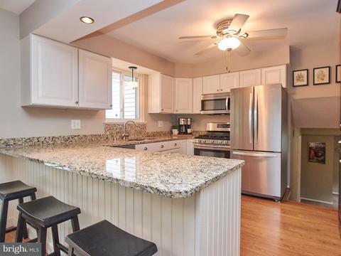 7903 Foote Ln, Springfield, VA 22151 photo 10