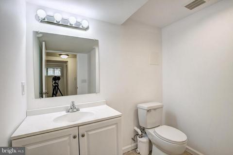 8803 Trafalgar Ct, Springfield, VA 22151 photo 23