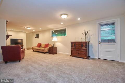 7414 Long Pine Dr, Springfield, VA 22151 photo 16