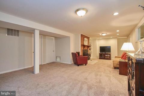 7414 Long Pine Dr, Springfield, VA 22151 photo 15