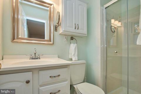 7414 Long Pine Dr, Springfield, VA 22151 photo 10