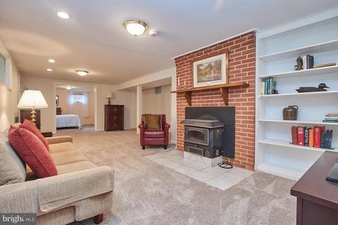 7414 Long Pine Dr, Springfield, VA 22151 photo 14