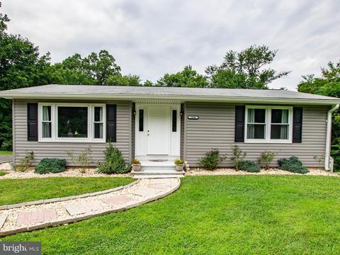 2006 Ridge Rd, Westminster, MD 21157 photo 1