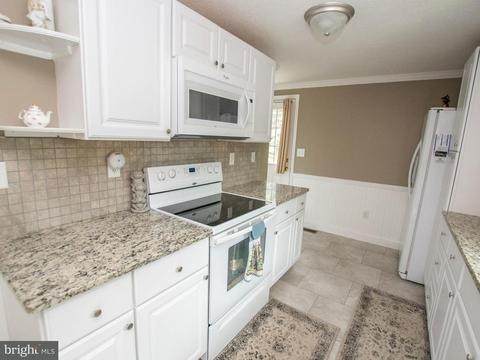 2006 Ridge Rd, Westminster, MD 21157 photo 9