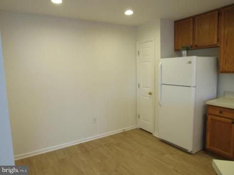 5806 Duke Ct, Frederick, MD 21703 photo 8