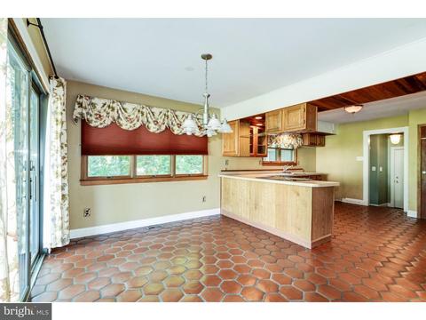 2 Meadowbrook Dr, Shamong, NJ 08088 photo 10