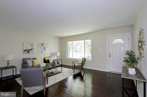 11013 Horde St, Silver Spring, MD 20902 photo 4