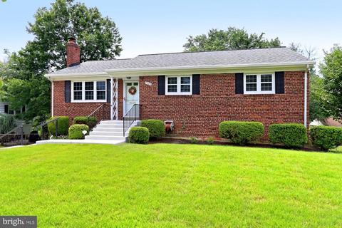 7303 Inzer St, Springfield, VA 22151 photo 1