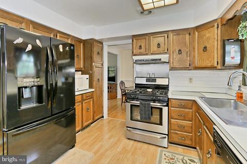 7303 Inzer St, Springfield, VA 22151 photo 10