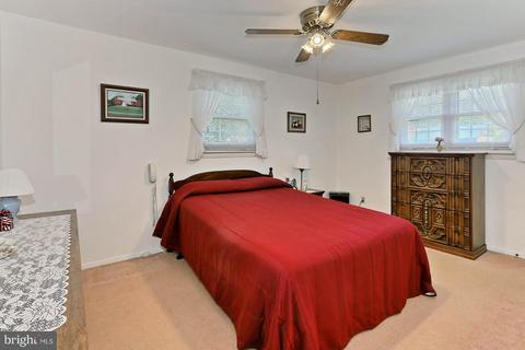 7303 Inzer St, Springfield, VA 22151 photo 12