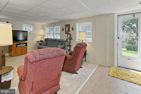 7303 Inzer St, Springfield, VA 22151 photo 17