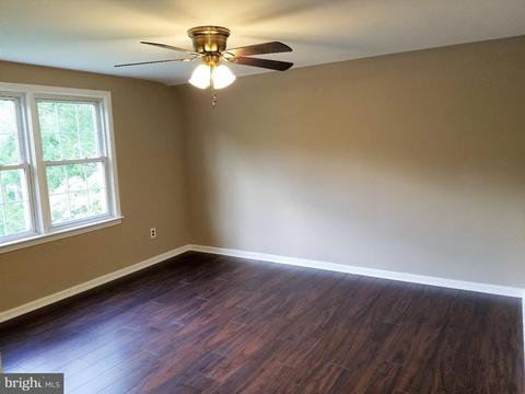 816 Maple Ln, Riverside, NJ 08075 photo 17