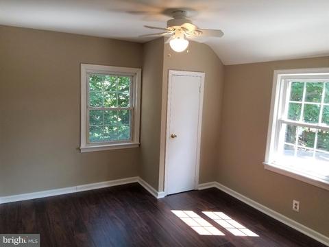 816 Maple Ln, Riverside, NJ 08075 photo 23