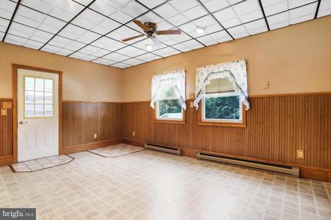 37 Main St, Hancock, MD 21750 photo 9