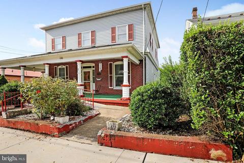 37 Main St, Hancock, MD 21750 photo 1