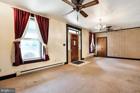 37 Main St, Hancock, MD 21750 photo 4