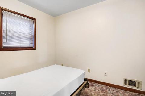 37 Main St, Hancock, MD 21750 photo 12