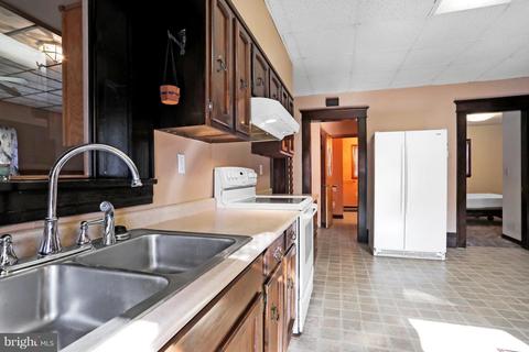 37 Main St, Hancock, MD 21750 photo 7