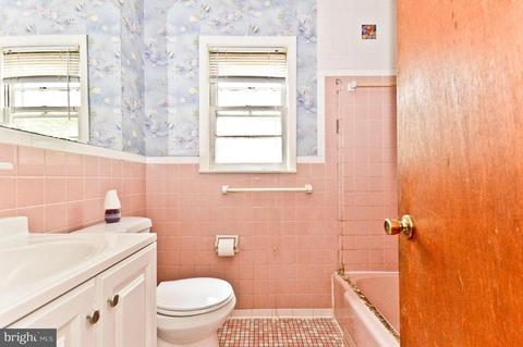 9126 Kinzer St, Lanham, MD 20706 photo 11