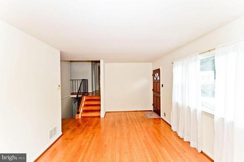 9126 Kinzer St, Lanham, MD 20706 photo 10