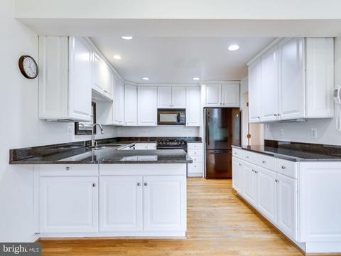 5307 Nutting Dr, Springfield, VA 22151 photo 14