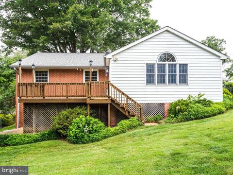 5307 Nutting Dr, Springfield, VA 22151 photo 5