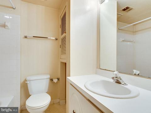 5307 Nutting Dr, Springfield, VA 22151 photo 29