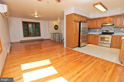 607 E Deep Run Rd, Westminster, MD 21158 photo 5