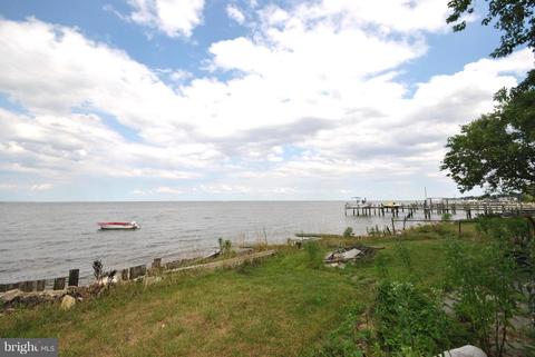 7611 Bay St, Pasadena, MD 21122 photo 1