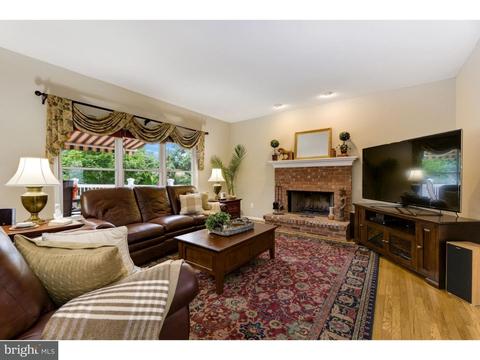 32 Brooks Rd, Moorestown, NJ 08057 photo 8