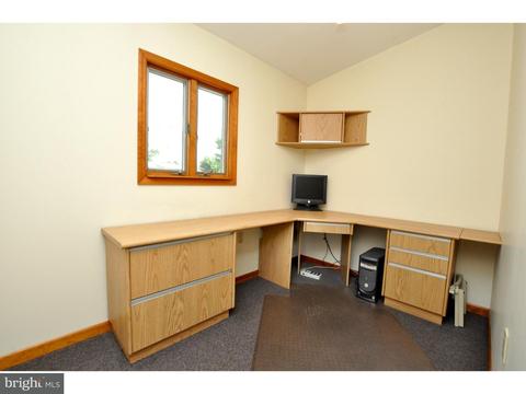 633 Monroe St, Riverside, NJ 08075 photo 11