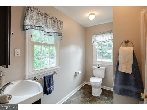 521 Roosevelt Ave, Pitman, NJ 08071 photo 12