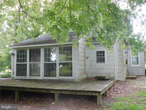 142 Delaware Ave, Laurel, DE 19956 photo 5