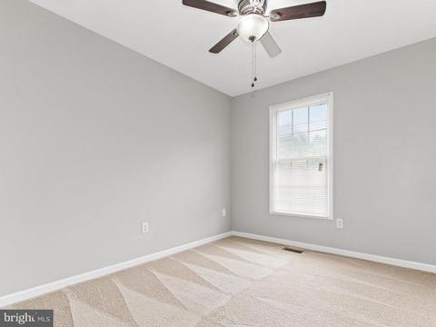 9370 Breamore Ct, Laurel, MD 20723 photo 15