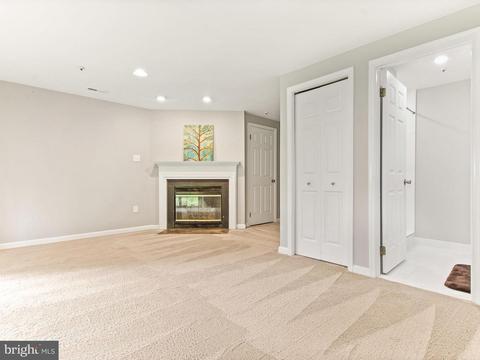 9370 Breamore Ct, Laurel, MD 20723 photo 22