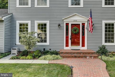 7715 Cervantes Ln, Springfield, VA 22153 photo 3