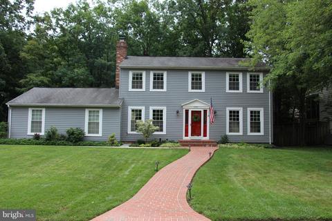 7715 Cervantes Ln, Springfield, VA 22153 photo 2