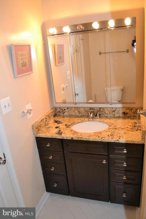 7726 Shootingstar Dr, Springfield, VA 22152 photo 14