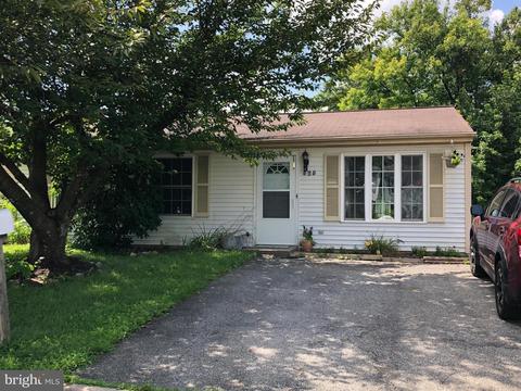 525 Logan St, Frederick, MD 21701 photo 1