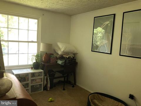 525 Logan St, Frederick, MD 21701 photo 12