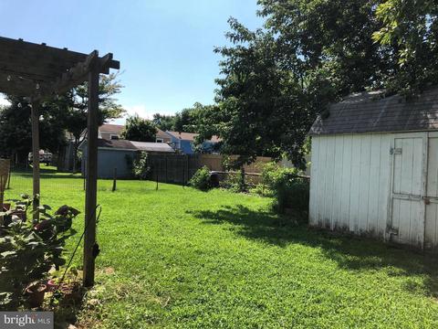 525 Logan St, Frederick, MD 21701 photo 5
