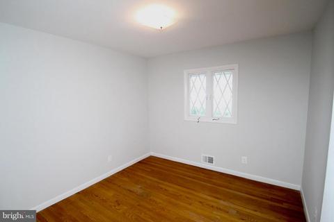 1539 Longfellow Ct, Mclean, VA 22101 photo 12