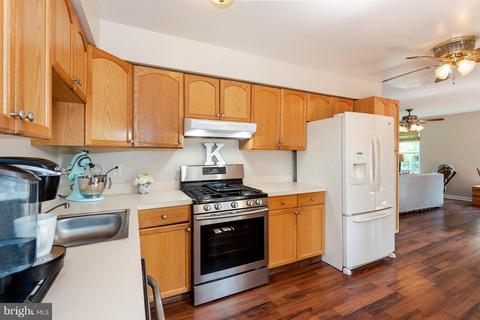 159 Sullivan Rd, Westminster, MD 21157 photo 8